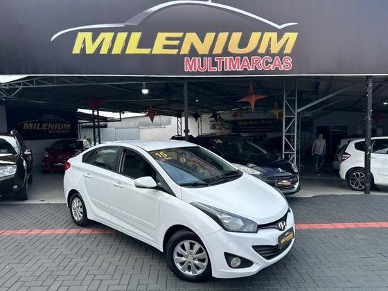 HYUNDAI HB20S 1.6 COMFORT PLUS 16V FLEX 4P AUTOMÁTICO